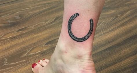 10+ Horseshoe Tattoo Designs, Ideas | Design Trends - Premium PSD ...