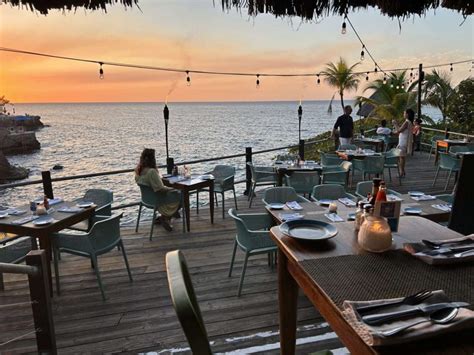 Best Restaurants in Negril, Jamaica: Insider Guide | Unpeeled