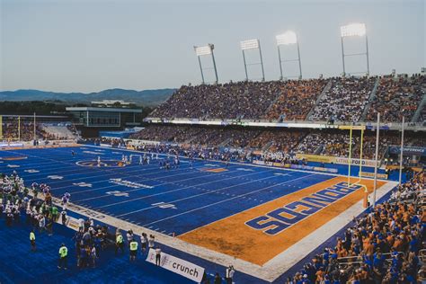 Boise State ready to raise Blue Chaos flag, show off 'amazing' changes ...