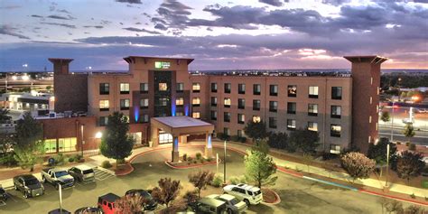 Hotel in Albuquerque, NM | Holiday Inn Express & Suites Albuquerque ...