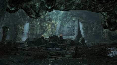 The Elder Scrolls V: Skyrim, Cave, Runes