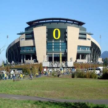 Autzen Stadium: History, Capacity, Events & Significance