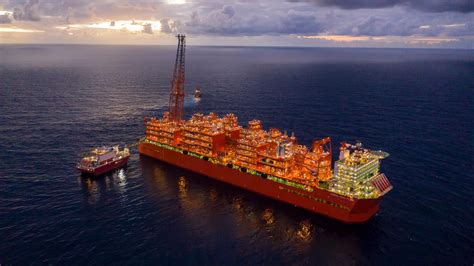 Eni nearing first Coral FLNG cargo - LNG Prime