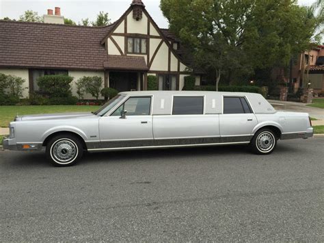 1987 Lincoln Town Car ST Tropaz Limousine @ Limousines for sale