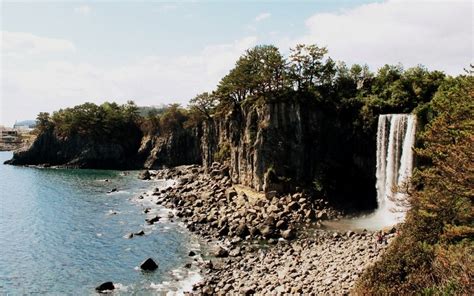 Jeongbang Waterfall: The Most Beautiful Place On Jeju Island – The Soul ...