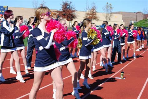 RHAM varsity football team putting together a winning season