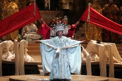 Turandot Synopsis: Puccini's Final Opera