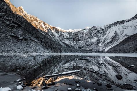 Winter in Glacier National Park (a local's guide!) Get Inspired Everyday!