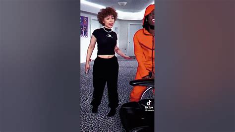 Ice spice started to twerk on kai cenat - YouTube