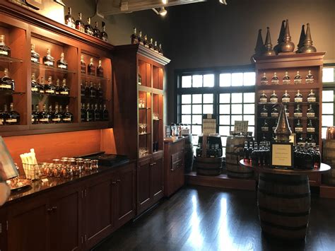 Woodford Reserve Distillery #elitetravelexperts www.bourbon4me.com www ...