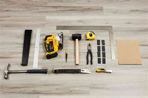 Best Tools For Installing Vinyl Plank Flooring | Floor Roma