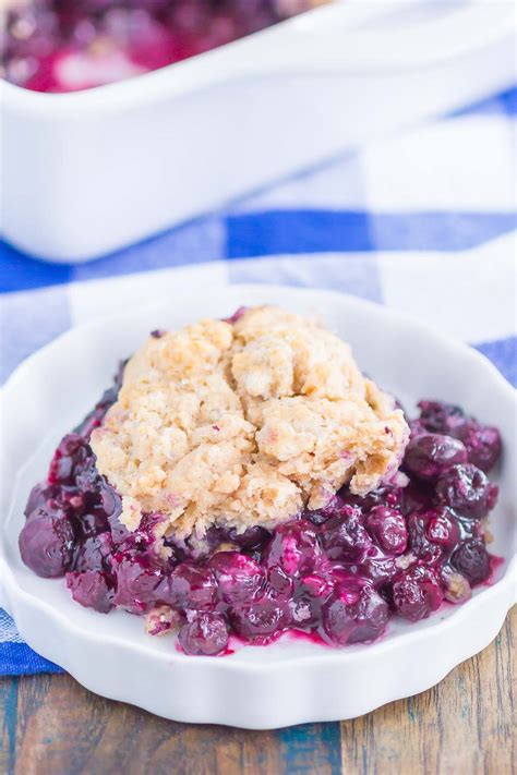 Easy Blueberry Cobbler Recipe (Simple & Homemade) - Pumpkin 'N Spice