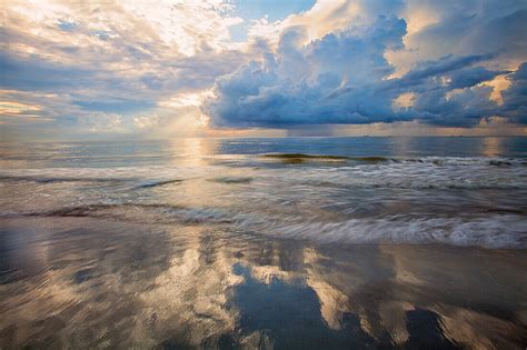 USA, Georgia, Tybee Island, Sunrise and … – License image – 71415531 ...