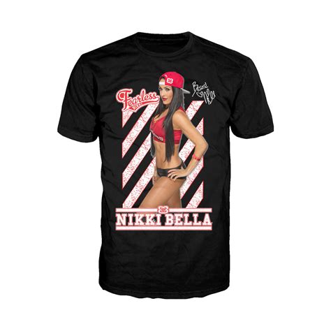 WWE Nikki Bella +Logo Fearless Pose Official Men's T-shirt (Black ...