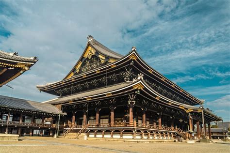 Higashi-Honganji Buddhist Temple in Kyoto, Japan: Free Picture