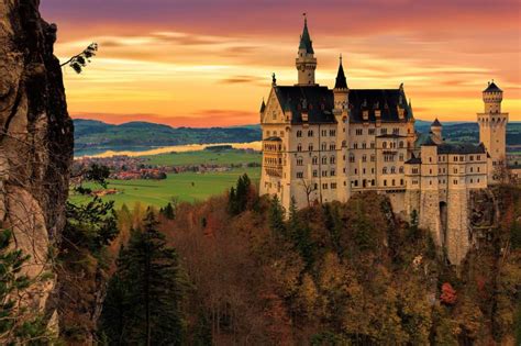 How to Visit Neuschwanstein Castle: Tour, Tickets & Map | History Curator