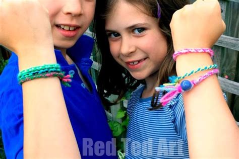 Easy Friendship Bracelets with Cardboard Loom - Red Ted Art - Kids Crafts