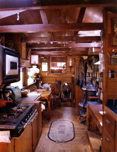 Look at These Adorable Tiny Homes on Wheels Called 'Housetrucks ...