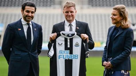 Eddie Howe: Newcastle United manager signs new long-term contract - BBC ...