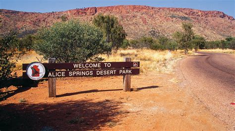 Vacation Homes near Alice Springs Desert Park, Flynn: House Rentals ...