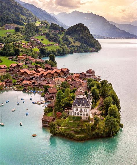 Lake Brienz, Switzerland : r/MostBeautiful