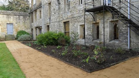 Worcester College Gardeners 2009-2018: A New Hoggin Path In The Fellow ...