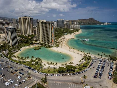 Hilton Hawaiian Village Waikiki Beach Resort Top 10 Beaches, Famous ...