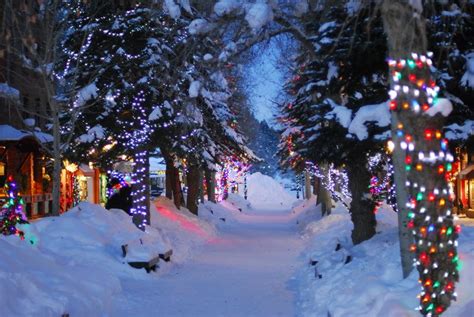 Downtown Aspen Colorado | Winter Wonderland | Active Planet Travels ...