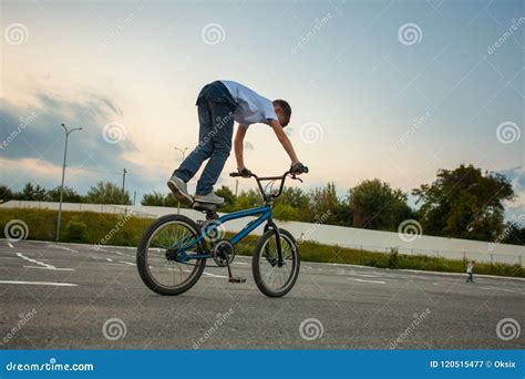 Bmx biking stunts stock image. Image of bicycle, summer - 120515477