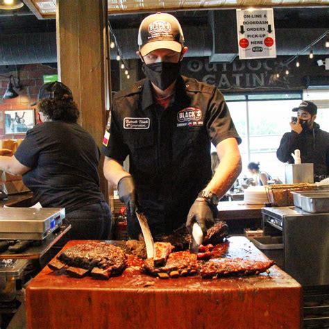 BLACK’S BBQ – Keep Austin Eatin'