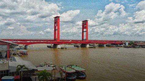 Musi River Tour, Explore Palembang Riverside Life - TheIndonesia.id