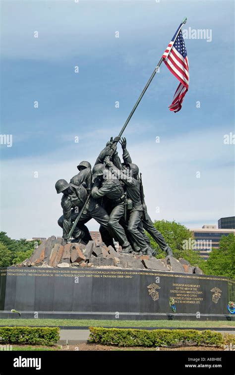 The Marine Corps Statue of Raising the Flag at Iwo Jima during World ...