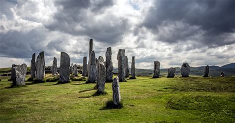 Callanish Stones - Callanish, Scotland | Megalithic Builders