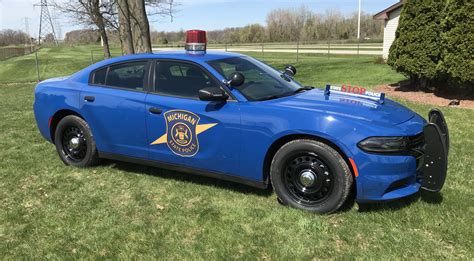 Michigan State Police 2018 Dodge Charger | State police, Police cars ...