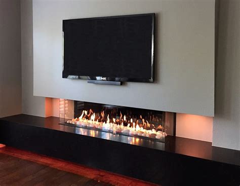 Flare Double Corner Fireplace – Bay Linear Fireplace – Energy House