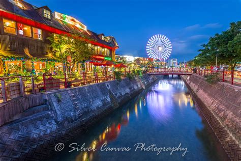 Night time at American Village in Chatan-cho in Central Okinawa ...