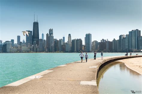 Chicago's shoreline seen on a sunny spring day from the North Avenue ...