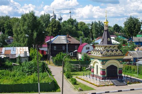 Kostroma Travel Guide - Tours, Attractions and Things To Do