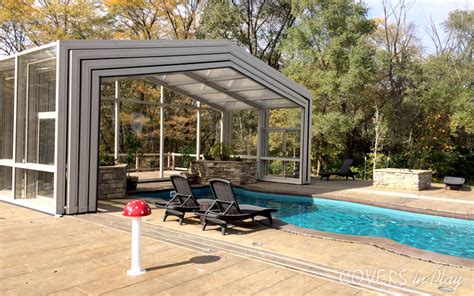 What Are The Benefits Of A Retractable Pool Enclosure ...