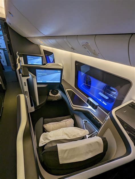 Learn about 142+ imagen british airways seat upgrade - In.thptnganamst ...