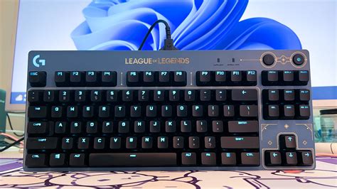 Logitech G PRO League of Legends Edition Mechanical Keyboard Review ...