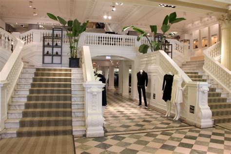 Boyds, Philadelphia PA – See-Inside Clothing Store – Google Business ...