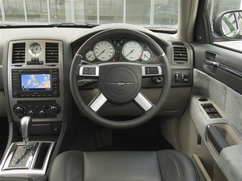 2006 Chrysler 300C Hemi Interior - gotka-czy-emo