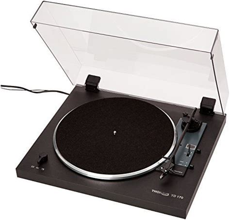 Best Turntables With Speakers (Updated 2018) - Buyer's Guide & Reviews ...