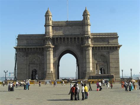 Gateway of India Facts, History & Location - South Mumbai,