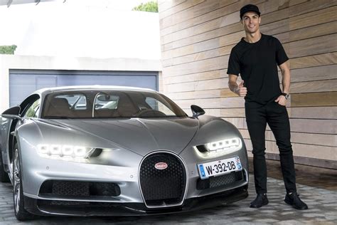 Bugatti Chiron é testado e aprovado por Cristiano Ronaldo