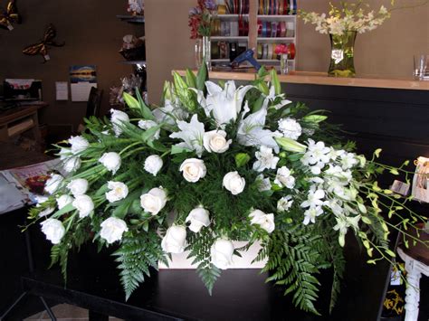 All white casket spray | Funeral flowers, Flower arrangements, Casket ...