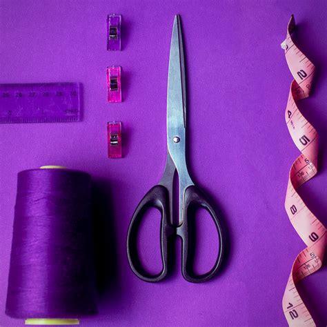 Scissors 101: Using Scissors for Arts and Crafts Projects