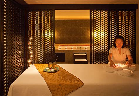 Spa in Delhi, spa massage in New Delhi | Radisson Blu Plaza