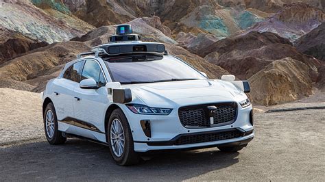 The End of Driving: The Promise and Pitfalls of Autonomous Cars